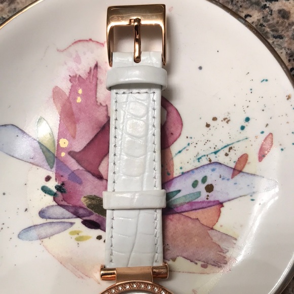 Kenneth Cole Diamond - Picture 2 of 5